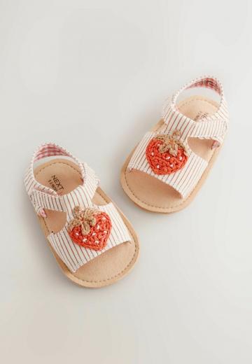 Детская обувь