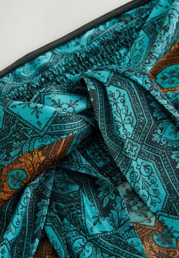 Топ без бретелек