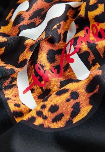 Слитный купальник