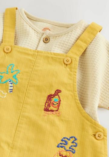 Набор одежды