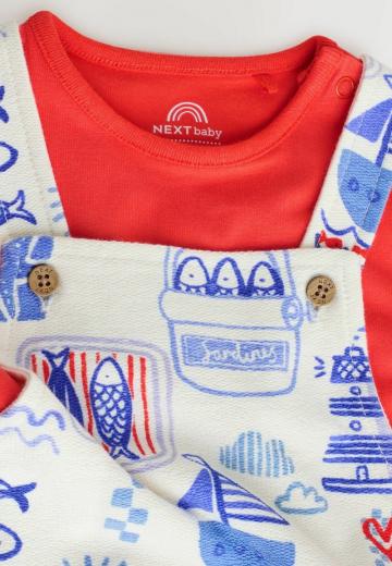 Набор одежды