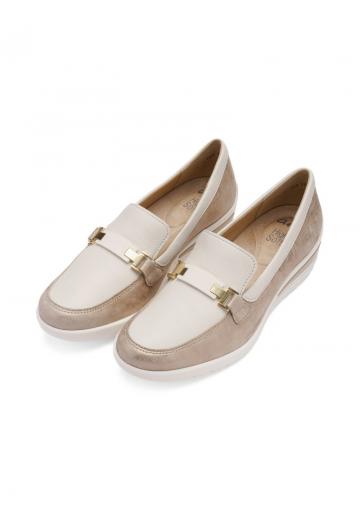 Туфли на танкетке