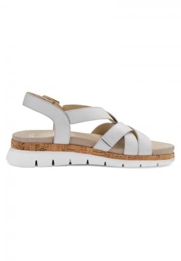 Босоножки на танкетке