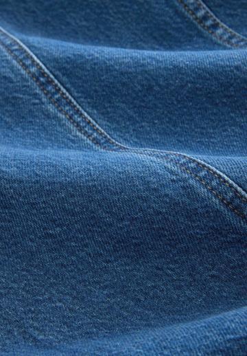 Джинсовый комбинезон