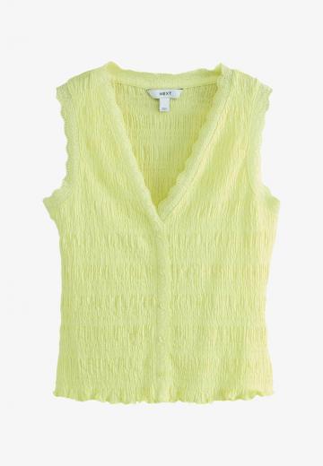 Джинсовая жилетка