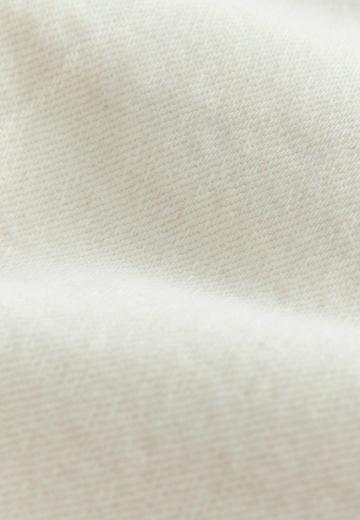 Короткие джинсы