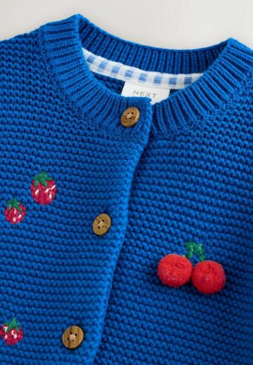 Вязаная кофта