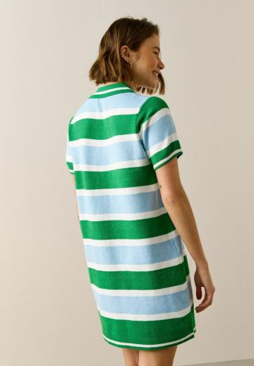 Вязаное платье