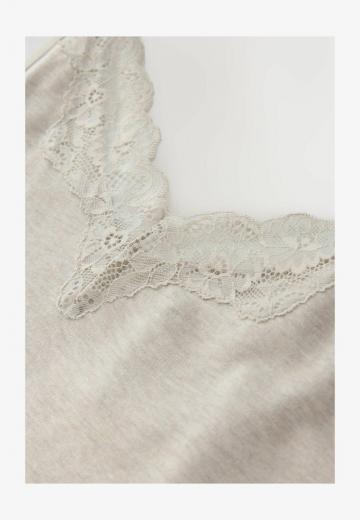 Топ на бретельках