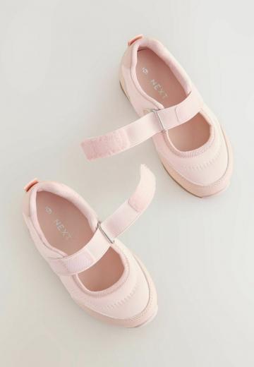 Детская обувь