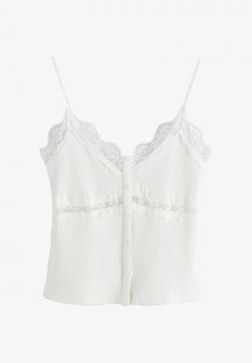 Топ на бретельках