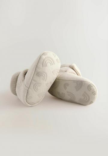 Детская обувь