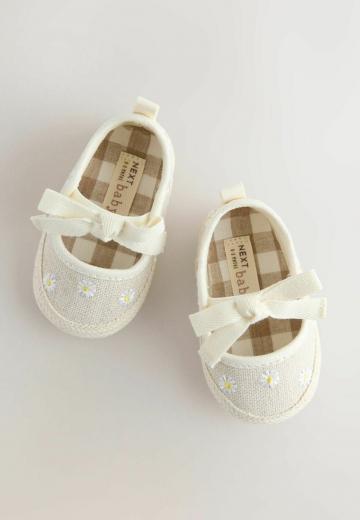 Детская обувь