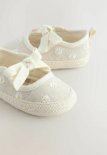 Детская обувь