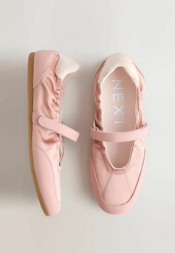 Спортивные балетки