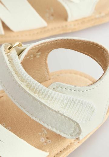 Детская обувь