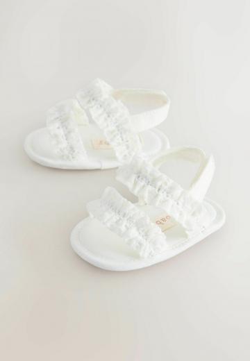 Детская обувь