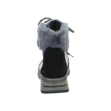 Зимние ботинки