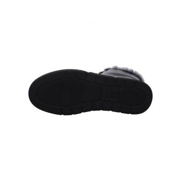 Зимние ботинки