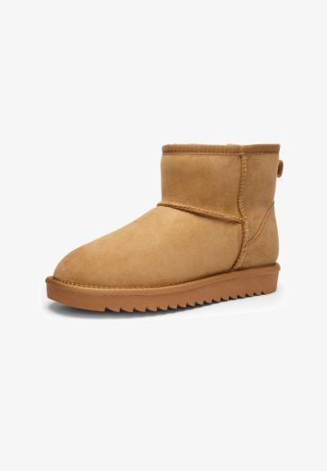 Широкие сапоги