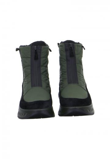 Зимние ботинки