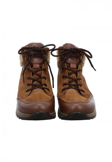 Сапожки на танкетке