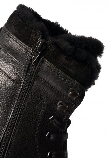 Зимние ботинки