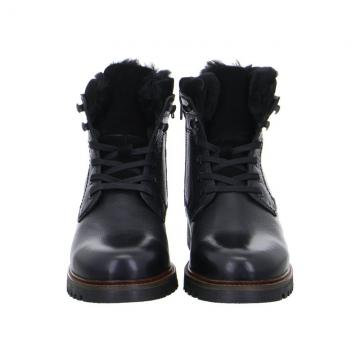 Зимние ботинки