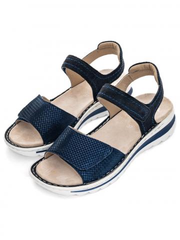 Босоножки на танкетке