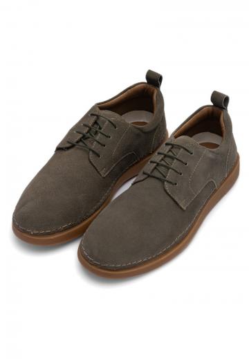 Ботинки на шнуровке