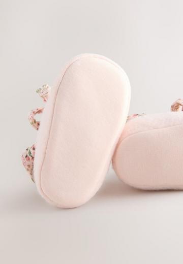 Детская обувь