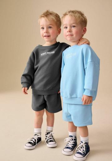 Набор одежды