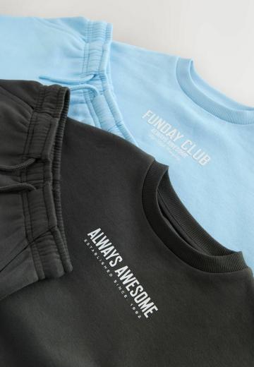 Набор одежды