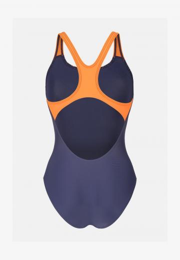 Слитный купальник