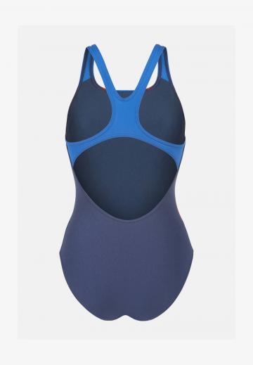 Слитный купальник