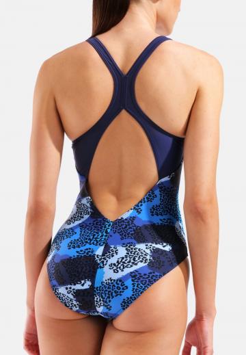 Слитный купальник