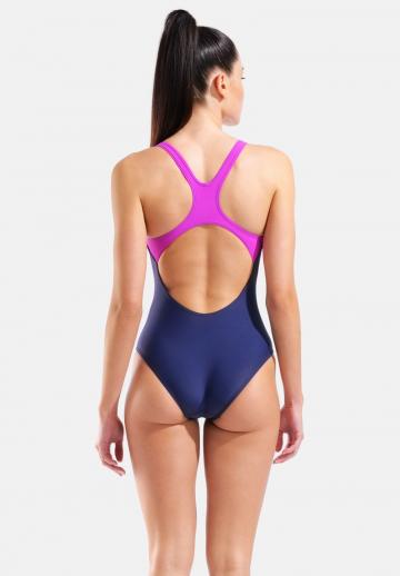 Слитный купальник