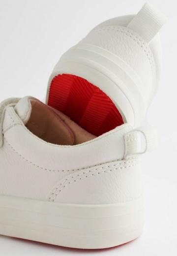 Детская обувь