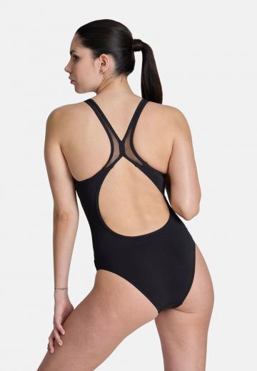 Слитный купальник