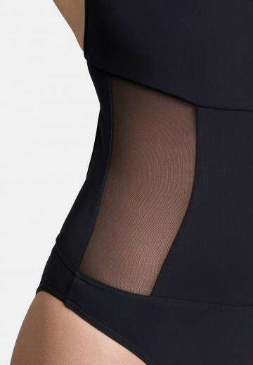 Слитный купальник