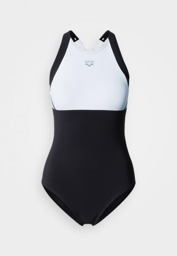 Слитный купальник