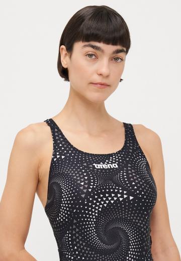 Слитный купальник