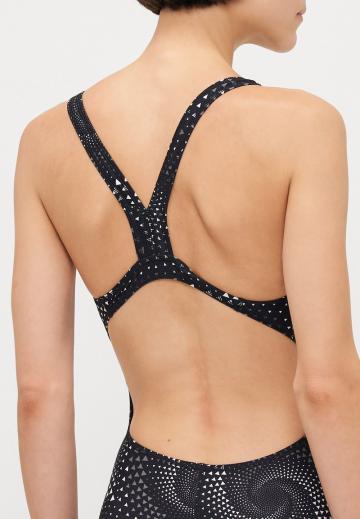 Слитный купальник