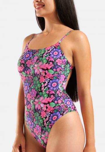 Слитный купальник