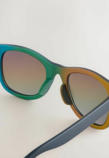 Солнечные очки