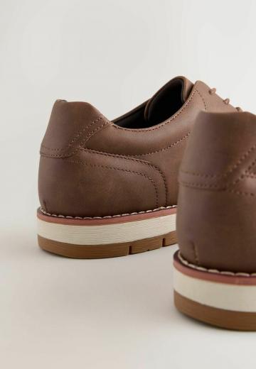 Ботинки на шнуровке