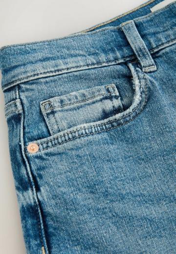 Клешеные брюки