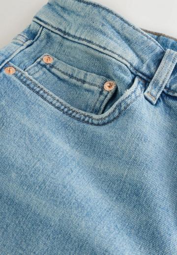 Свободные джинсы