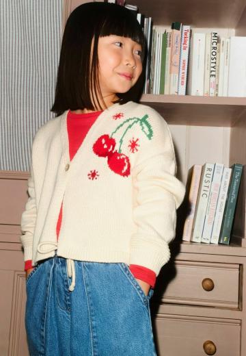 Вязаная кофта