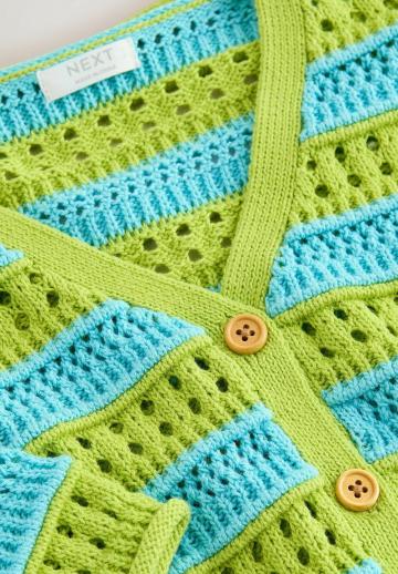 Вязаная кофта